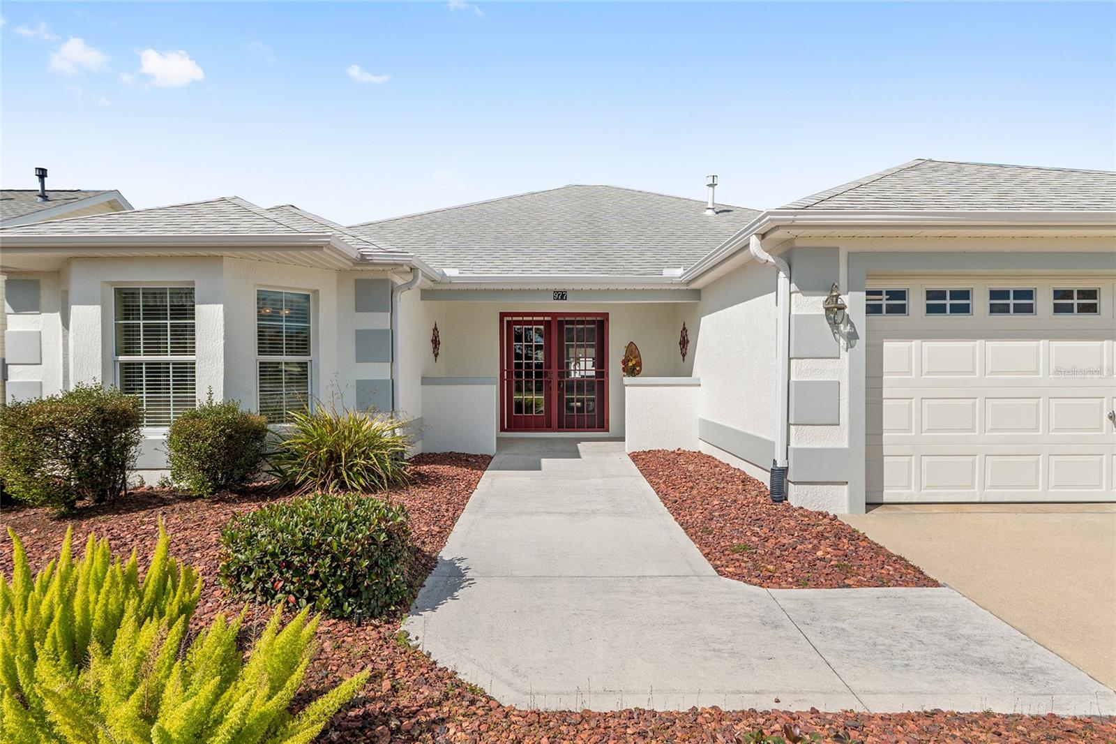 Image 4 of 73 For 977 Caribou Way