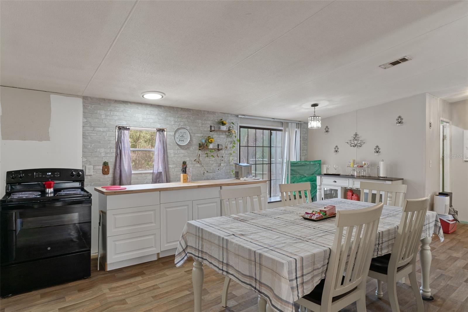 Image 10 of 27 For 11881 45th Street