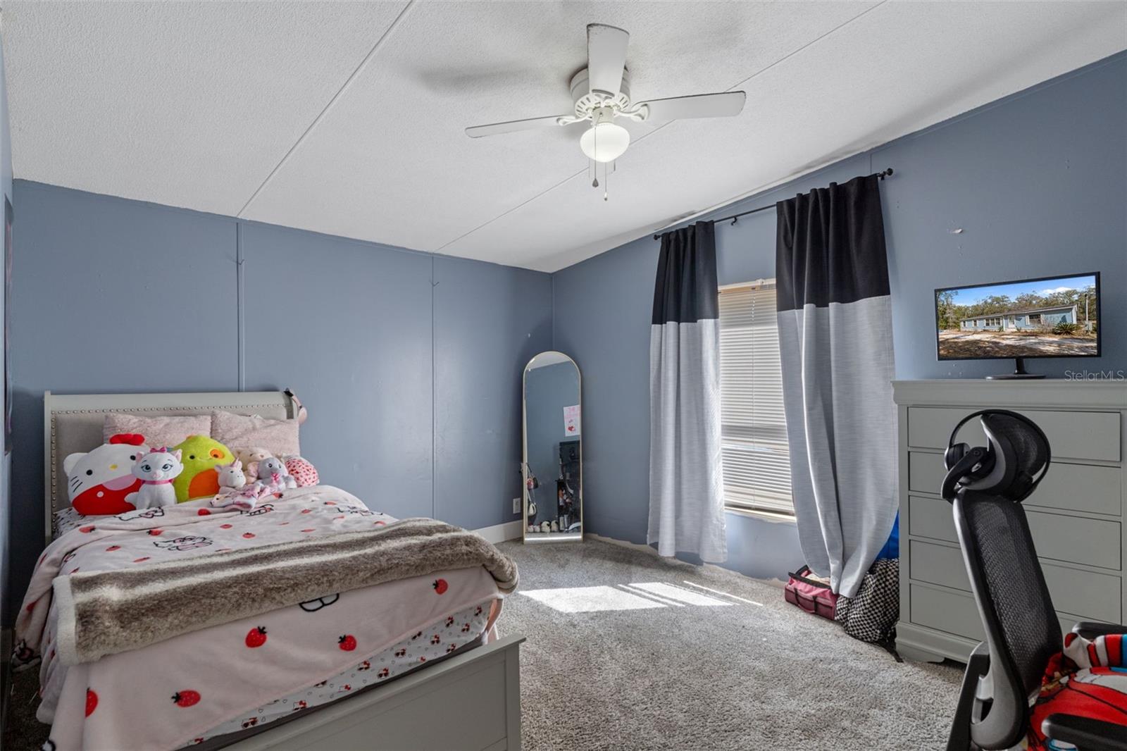 Image 16 of 27 For 11881 45th Street