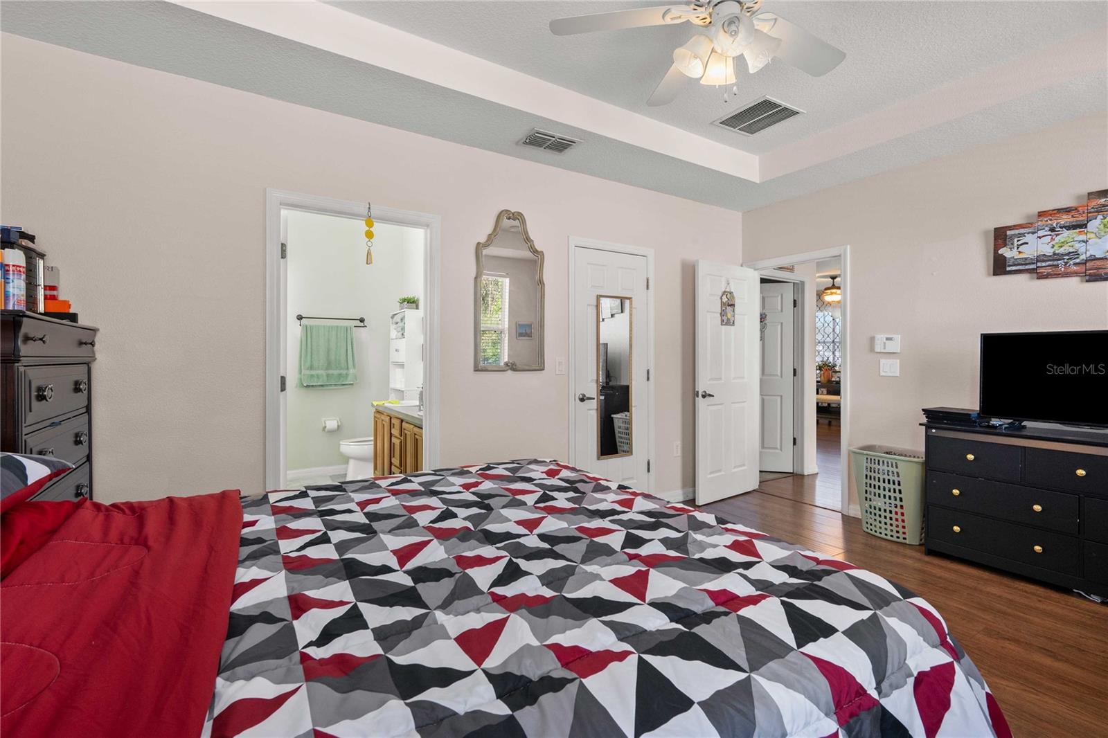 Image 26 of 57 For 2644 75th Boulevard