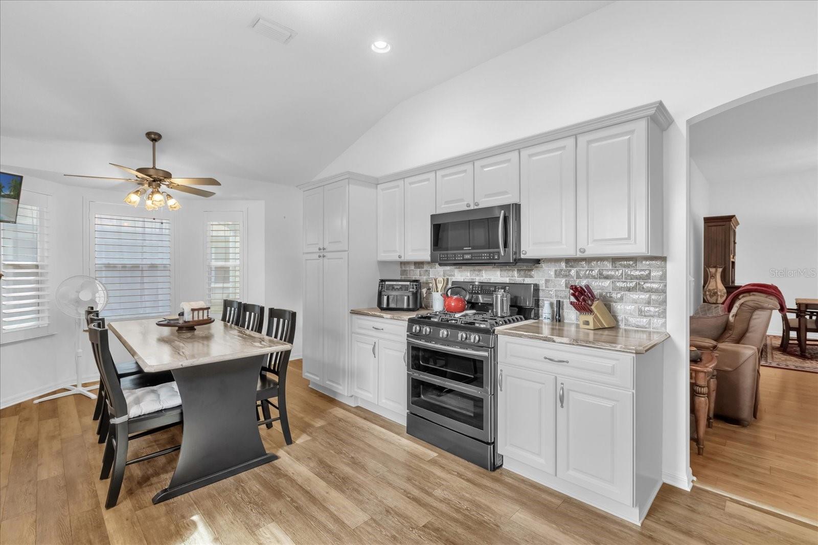 Image 10 of 34 For 1462 Pelican Path