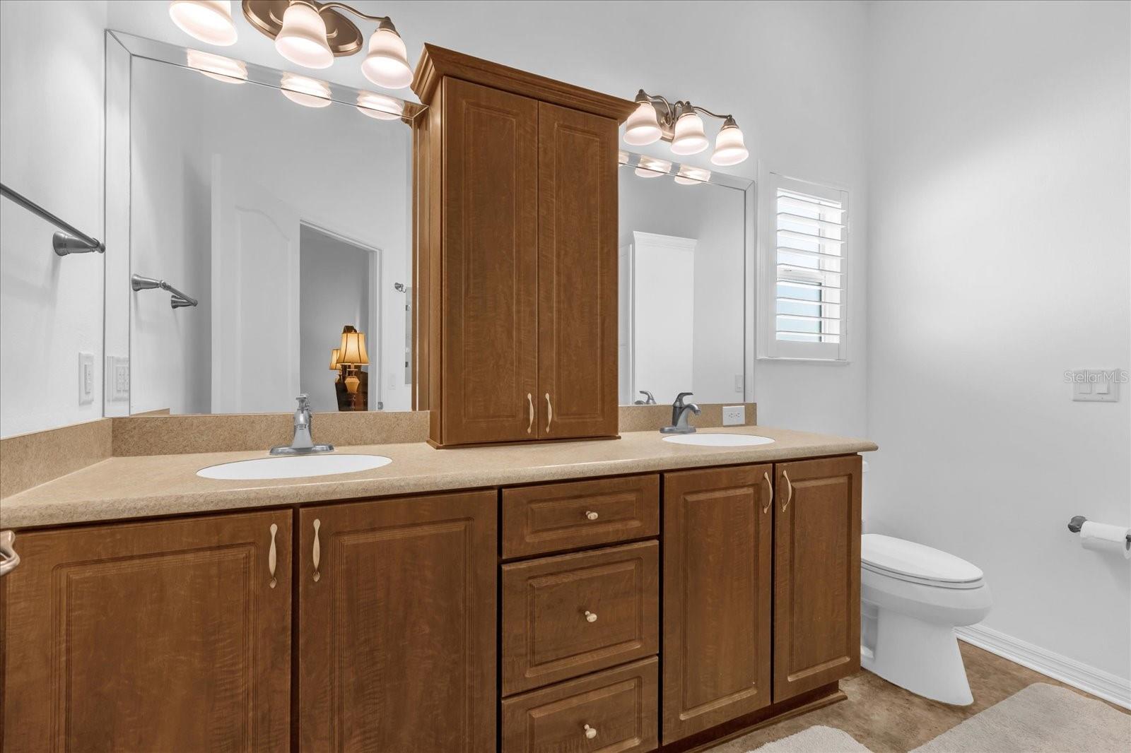 Image 23 of 34 For 1462 Pelican Path