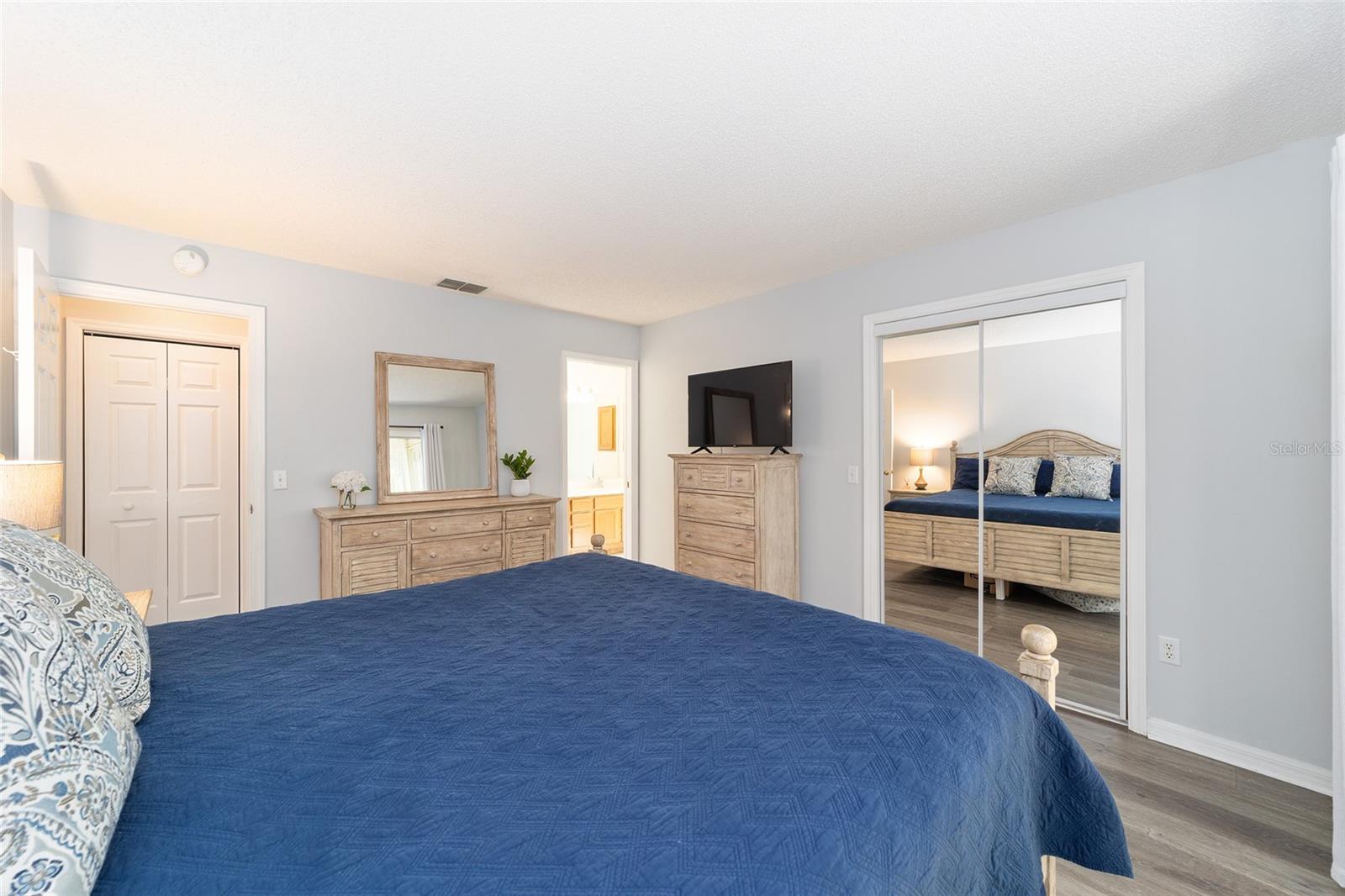 Image 27 of 63 For 640 San Marino Drive