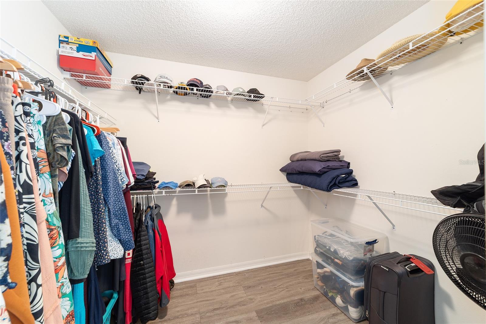 Image 28 of 63 For 640 San Marino Drive