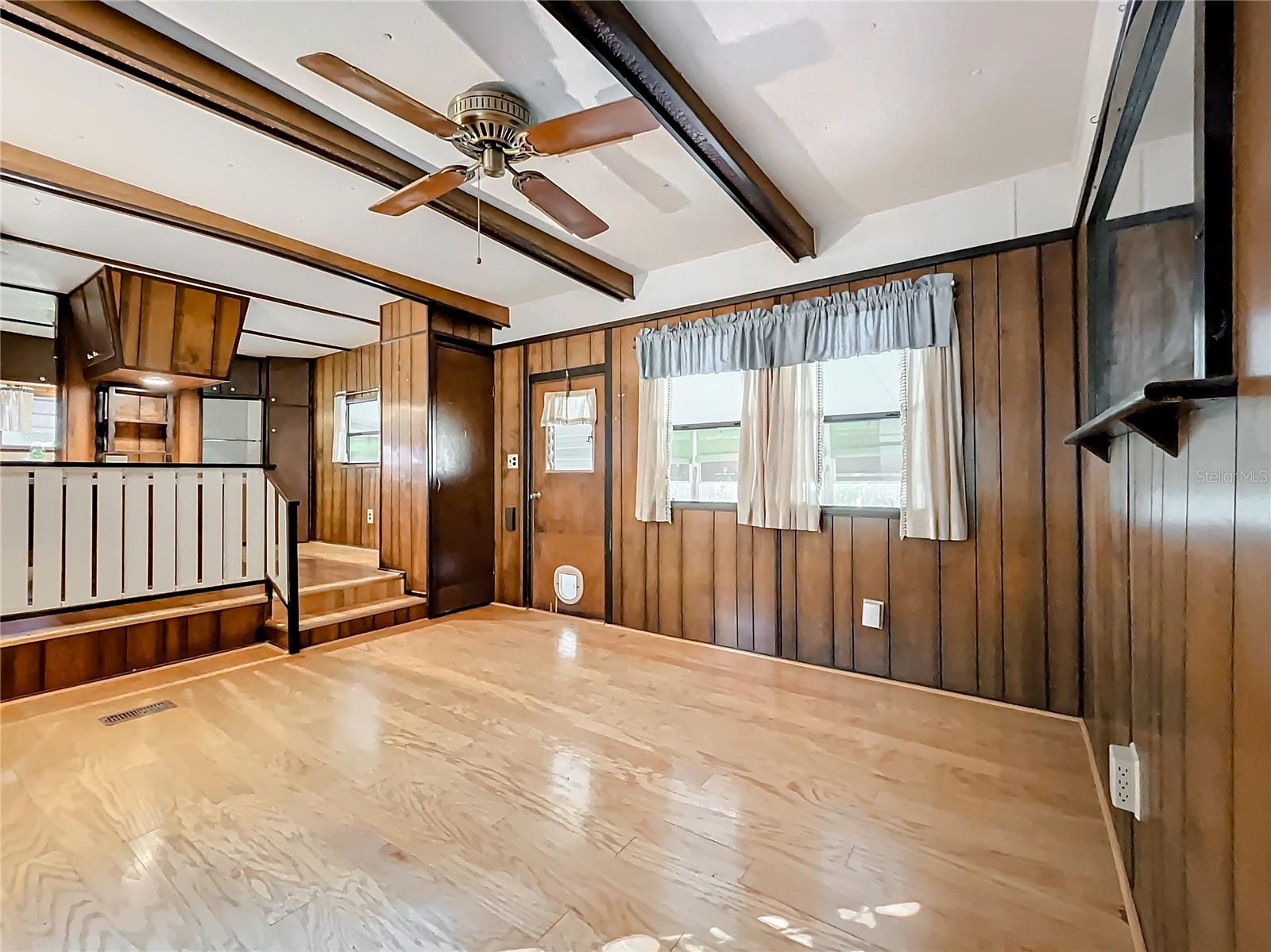 Image 10 of 31 For 13145 Plum Lake Cir