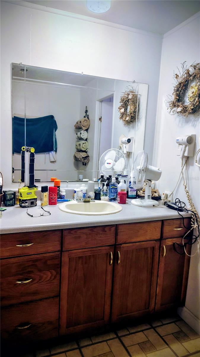 Image 13 of 30 For 5900 37th Street