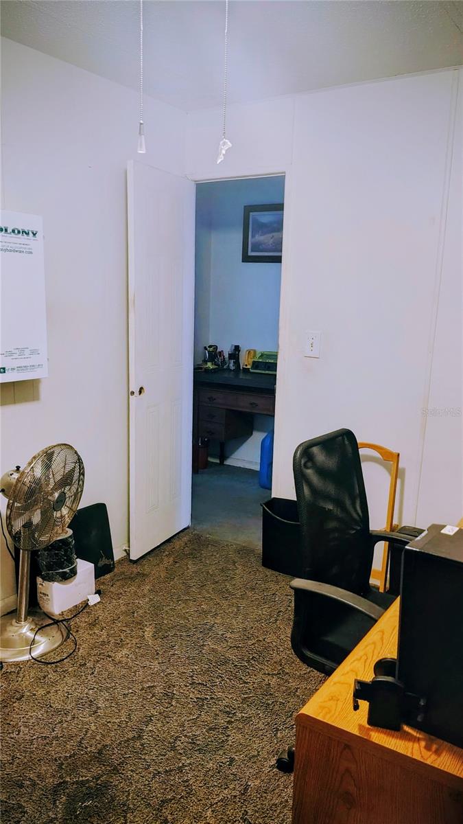 Image 15 of 30 For 5900 37th Street