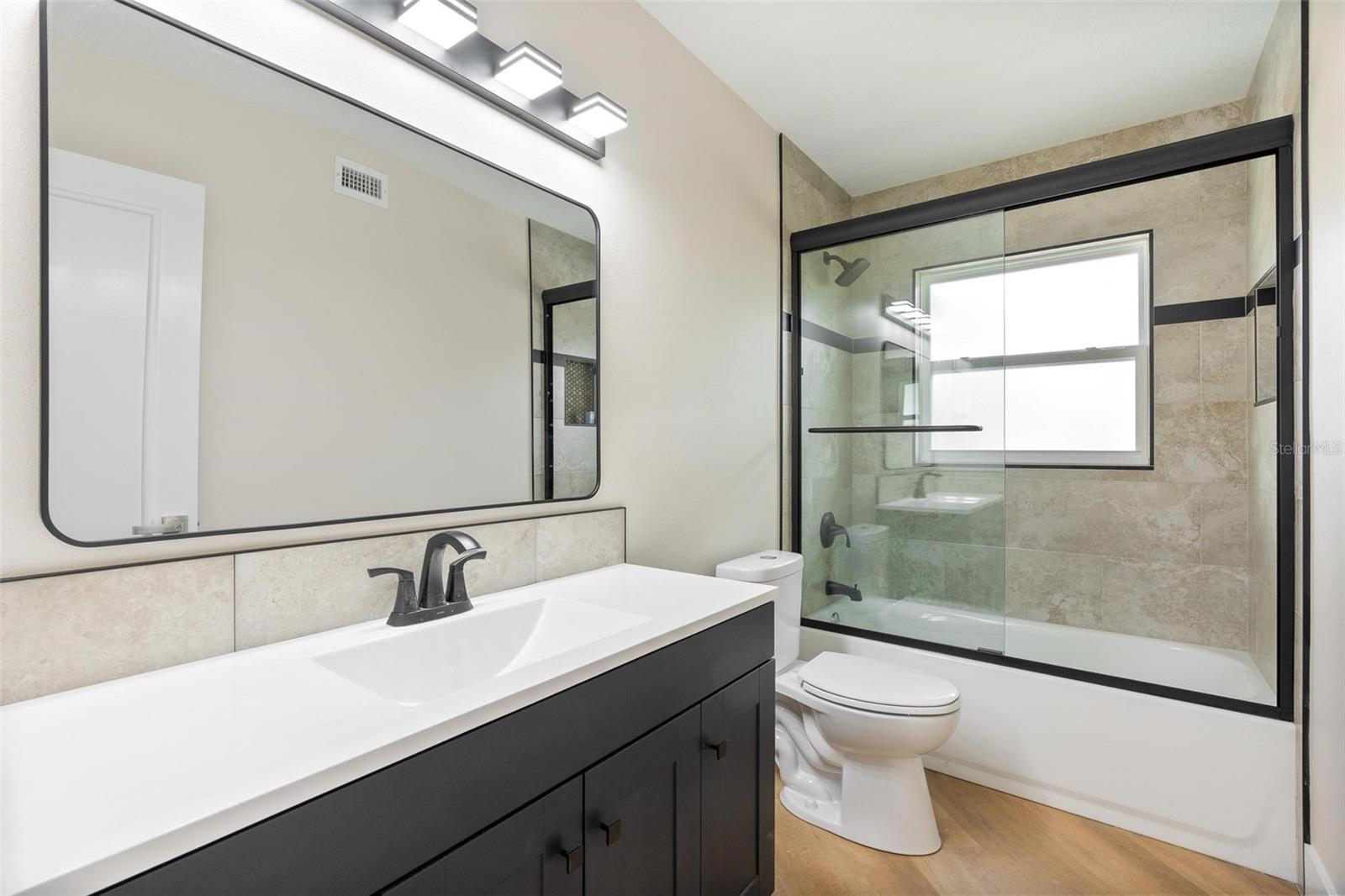 Image 20 of 50 For 1310 Crooked Lake Drive