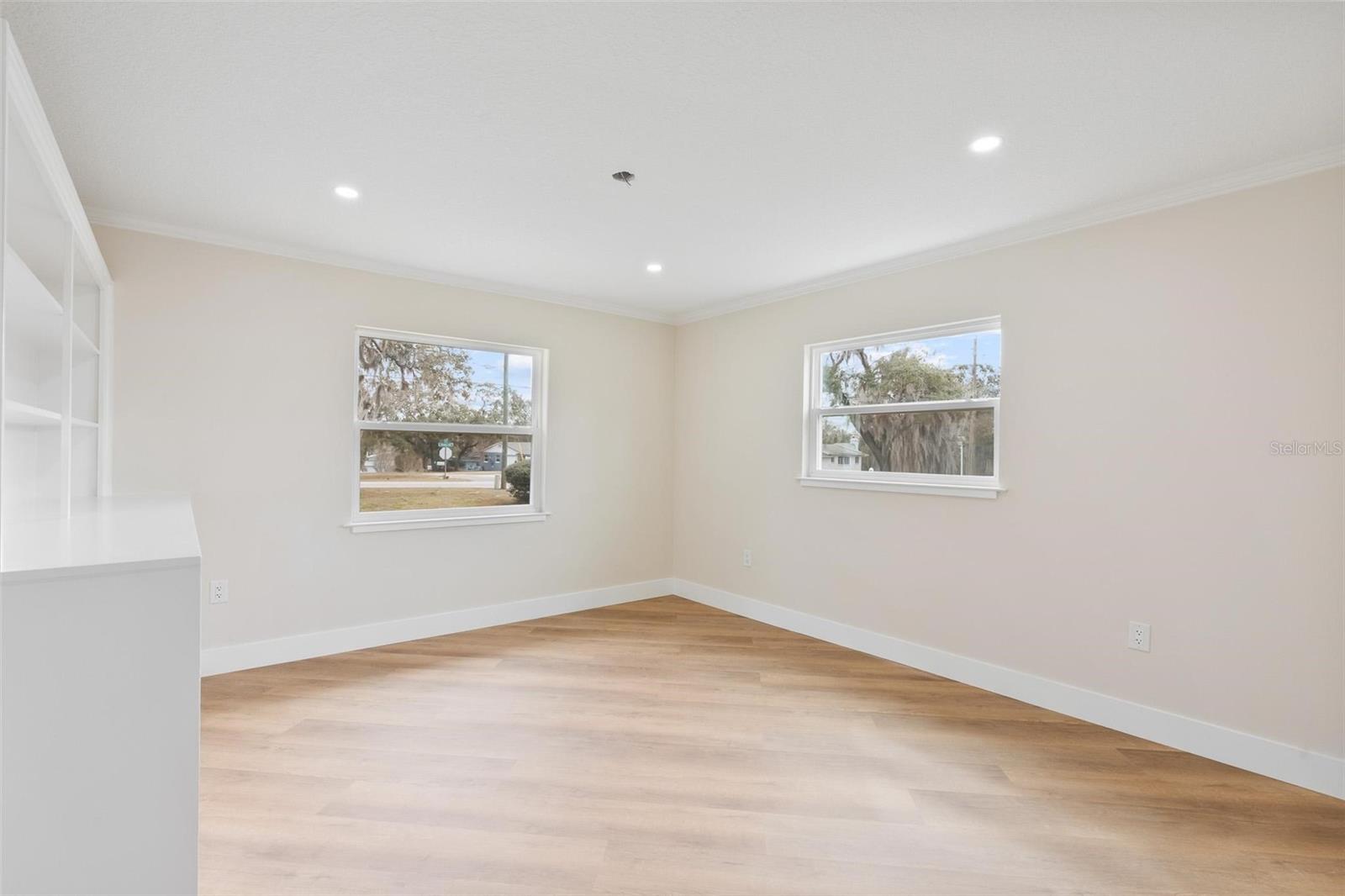 Image 24 of 50 For 1310 Crooked Lake Drive