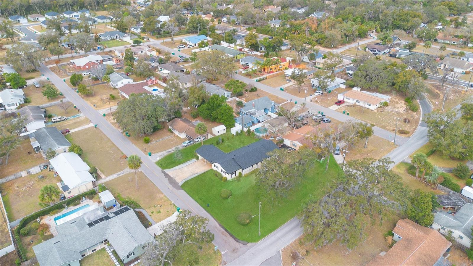 Image 41 of 50 For 1310 Crooked Lake Drive