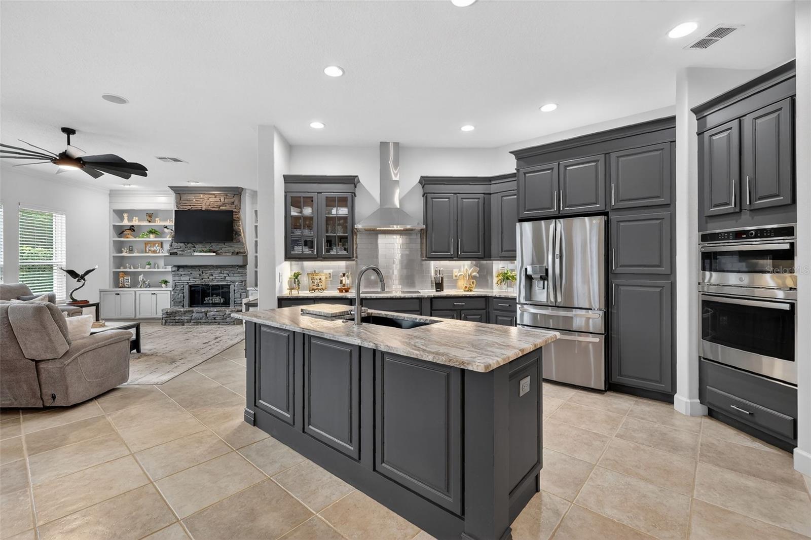 Image 12 of 54 For 1051 Juliette Boulevard