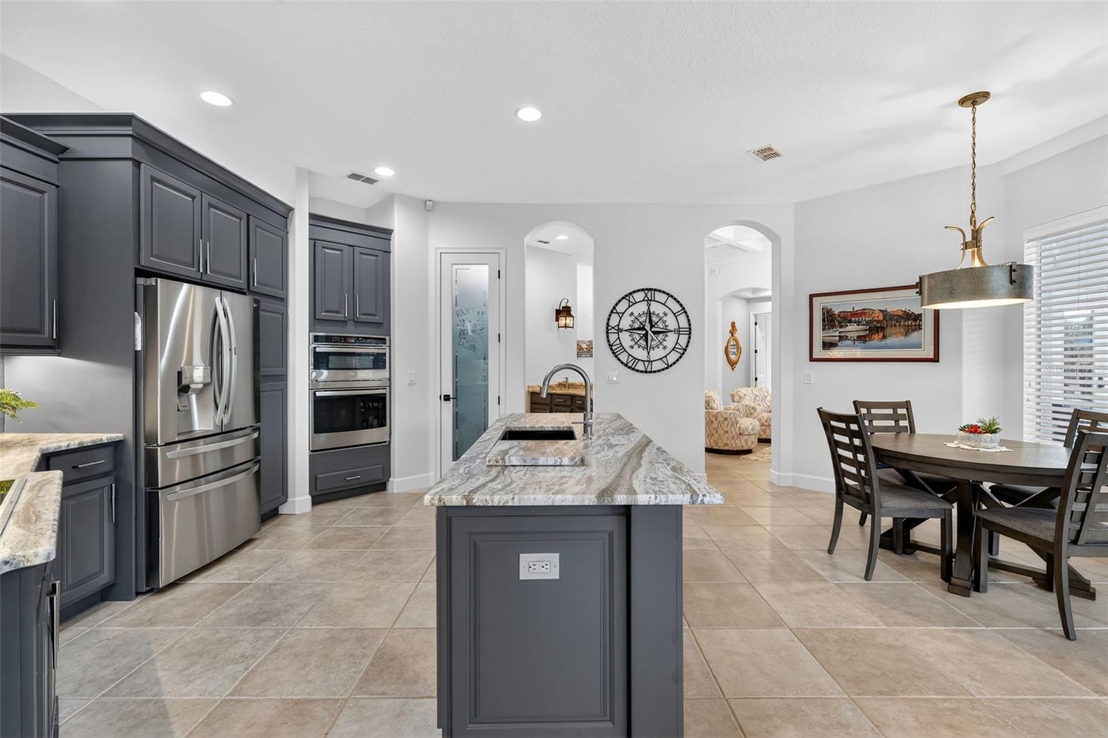 Image 14 of 54 For 1051 Juliette Boulevard