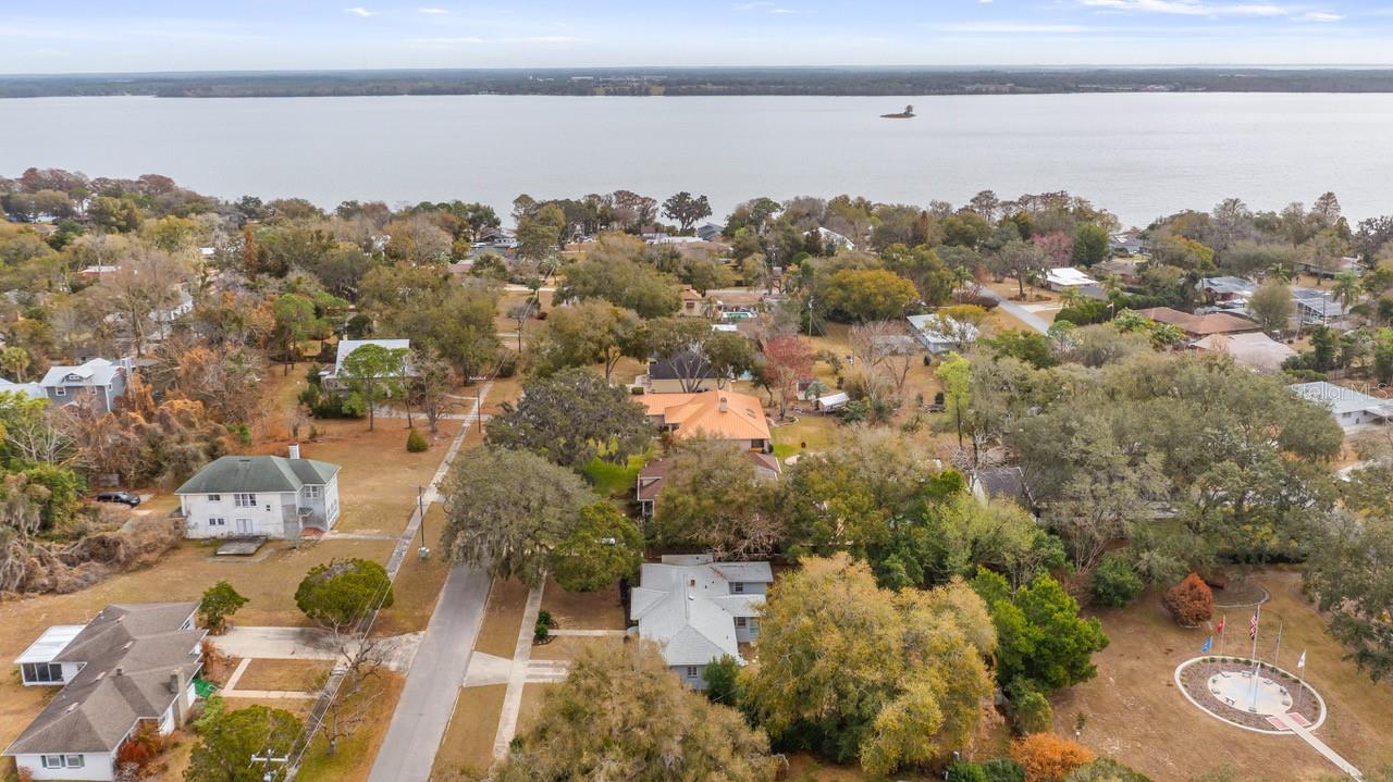 Image 37 of 49 For 107 Magnolia Avenue