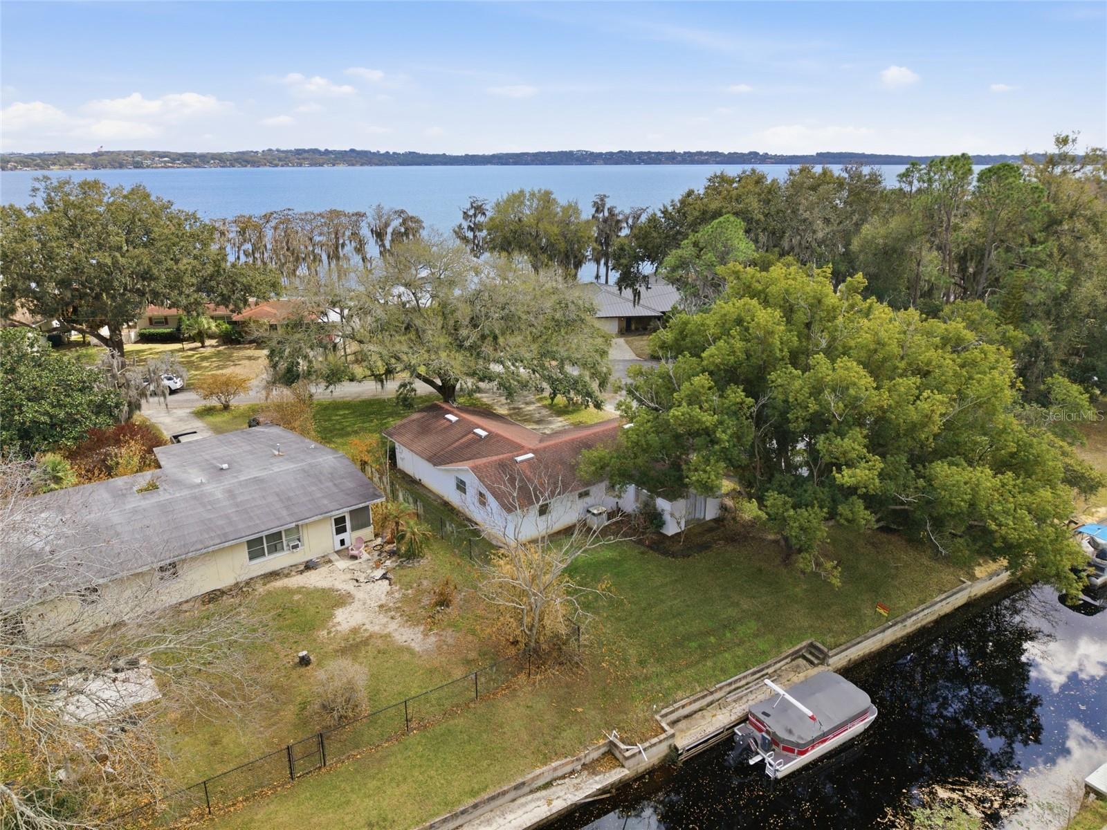 Image 5 of 29 For 530 Mar Nan Mar Place