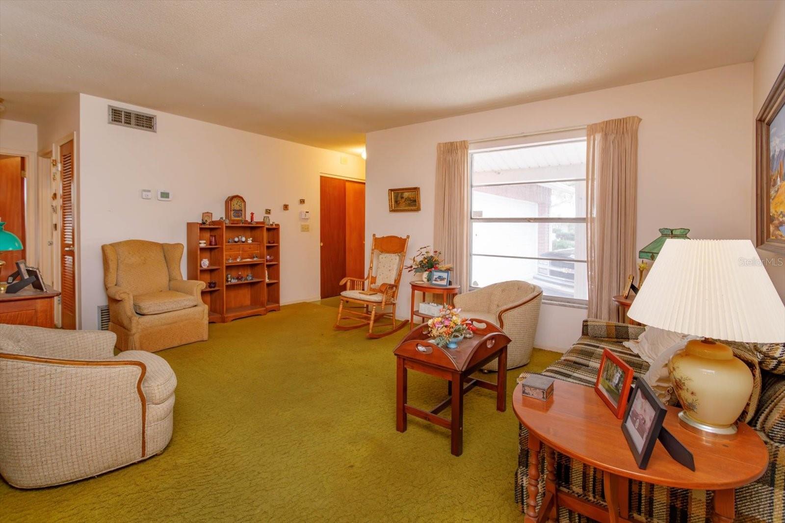 Image 6 of 29 For 530 Mar Nan Mar Place