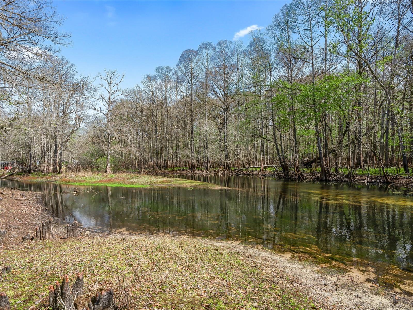 Image 22 of 28 For 8935 Cr 647s