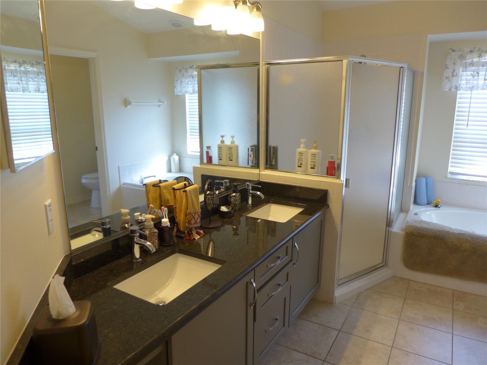 Image 15 of 29 For 2739 Bayview Drive