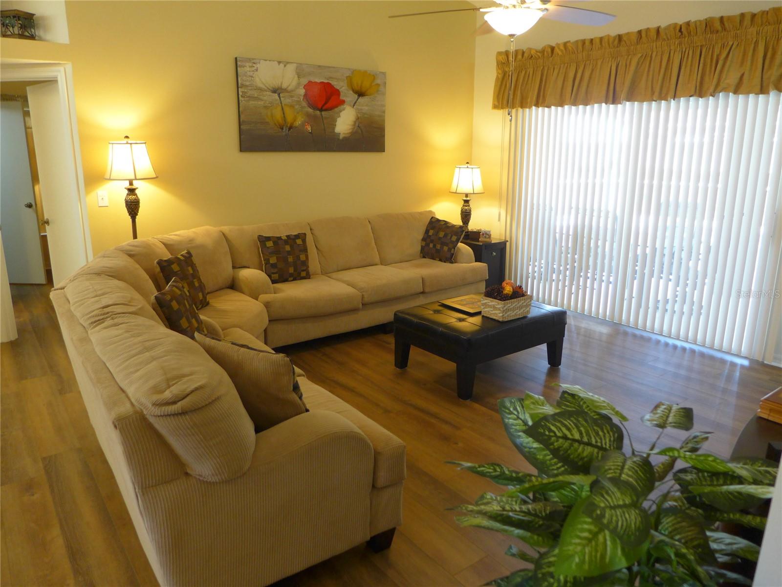 Image 8 of 29 For 2739 Bayview Drive