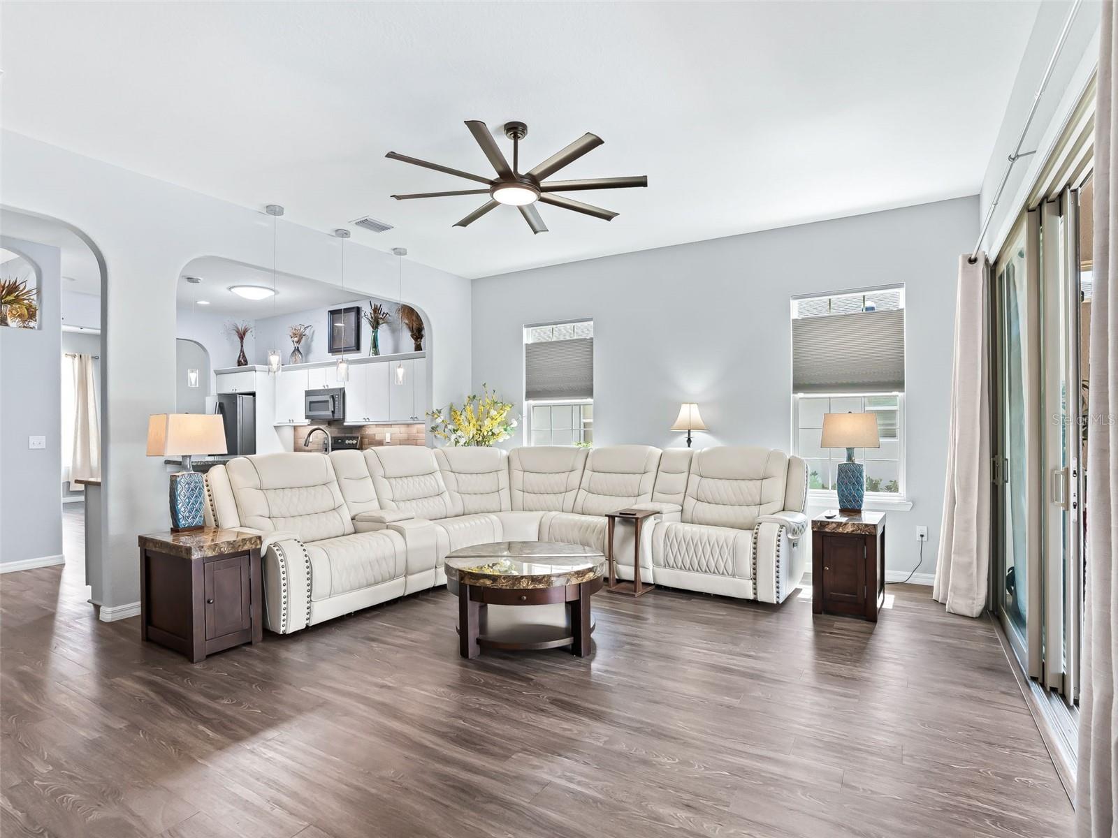 Image 10 of 38 For 11102 168th Loop