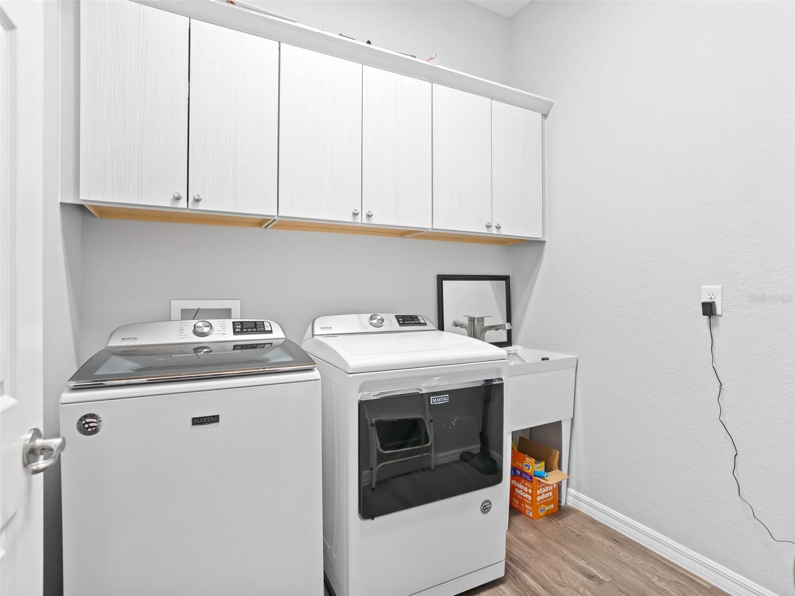 Image 19 of 38 For 11102 168th Loop