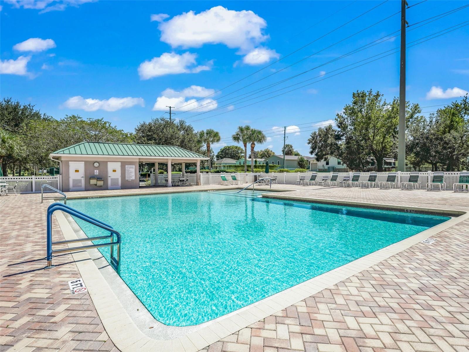 Image 31 of 38 For 11102 168th Loop