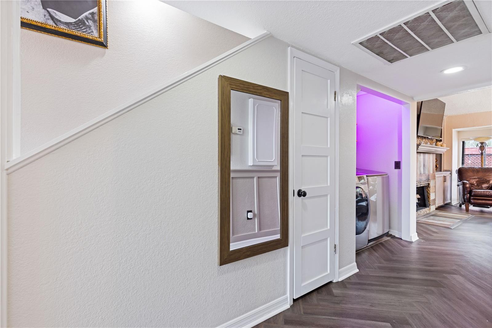 Image 16 of 81 For 1621 2nd Street 101