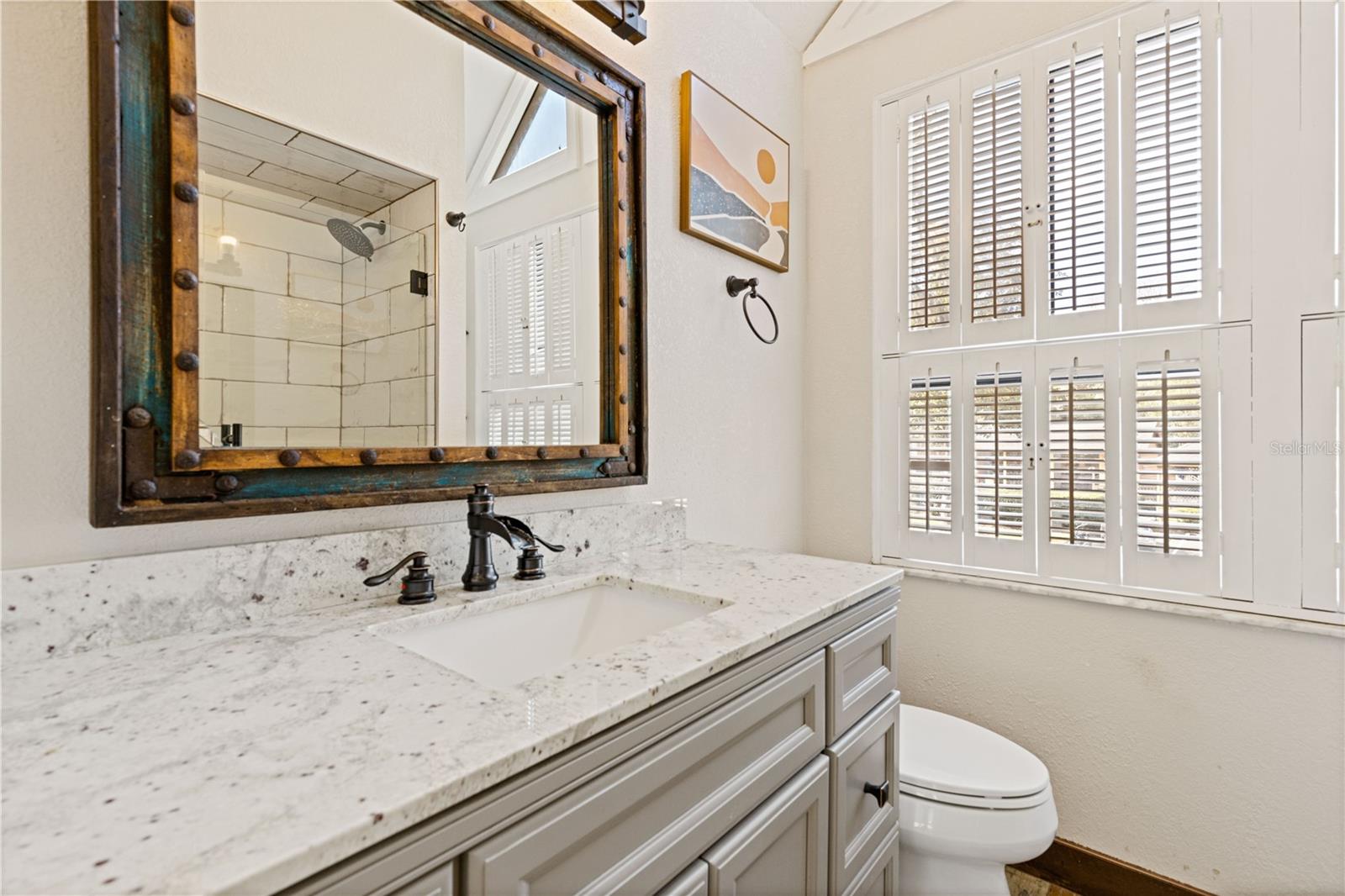 Image 37 of 81 For 1621 2nd Street 101