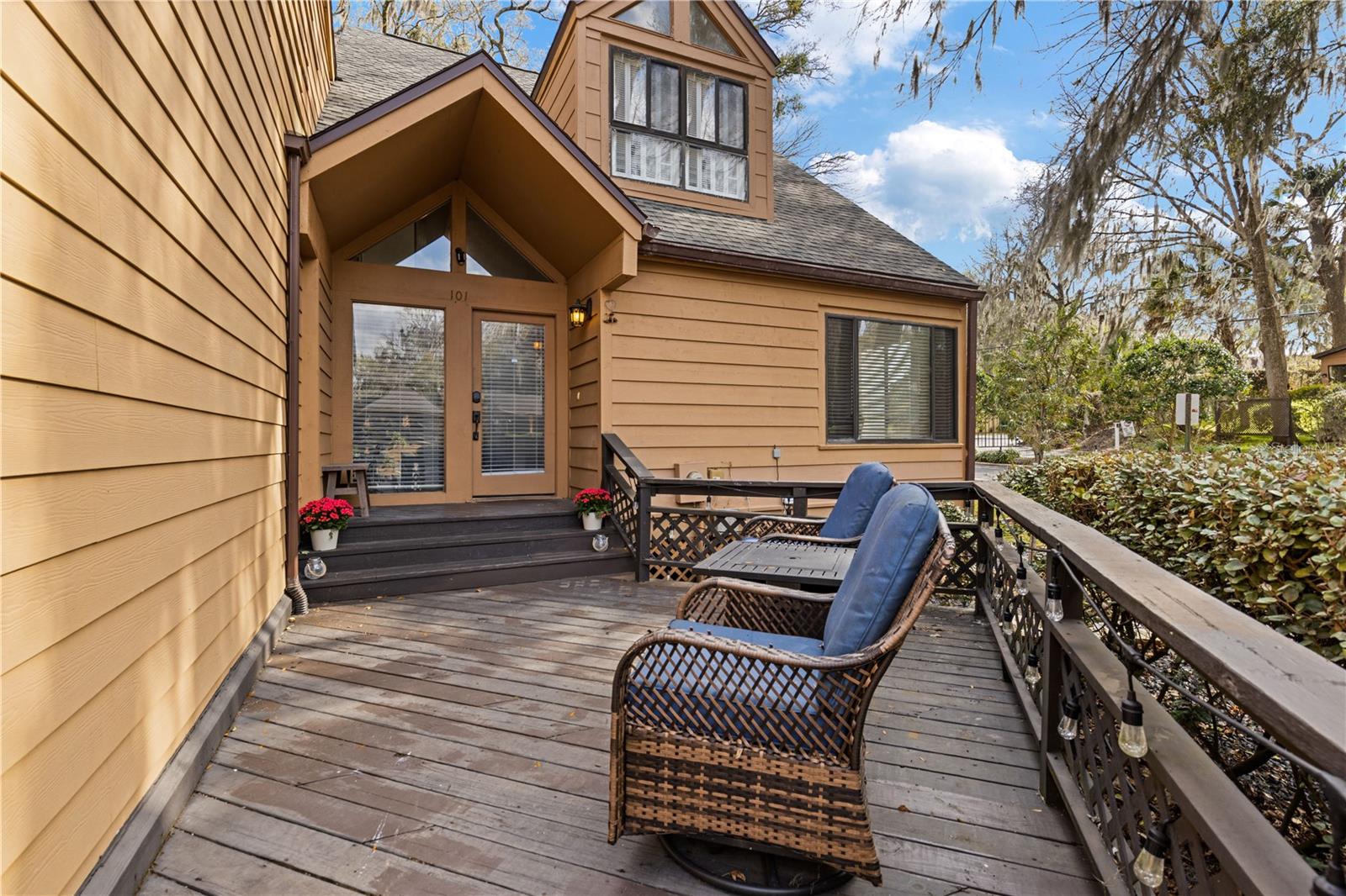 Image 49 of 81 For 1621 2nd Street 101