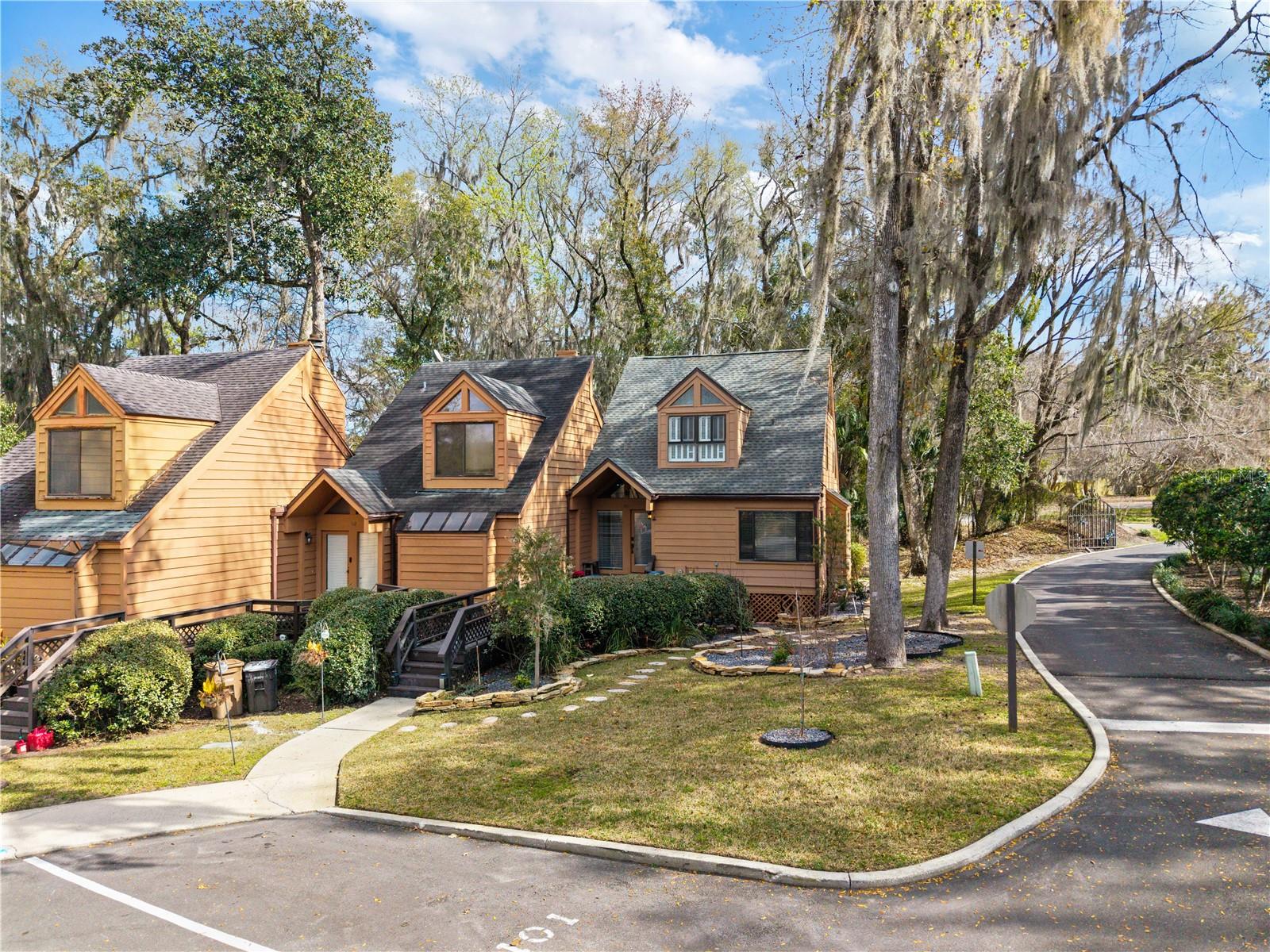 Image 73 of 81 For 1621 2nd Street 101