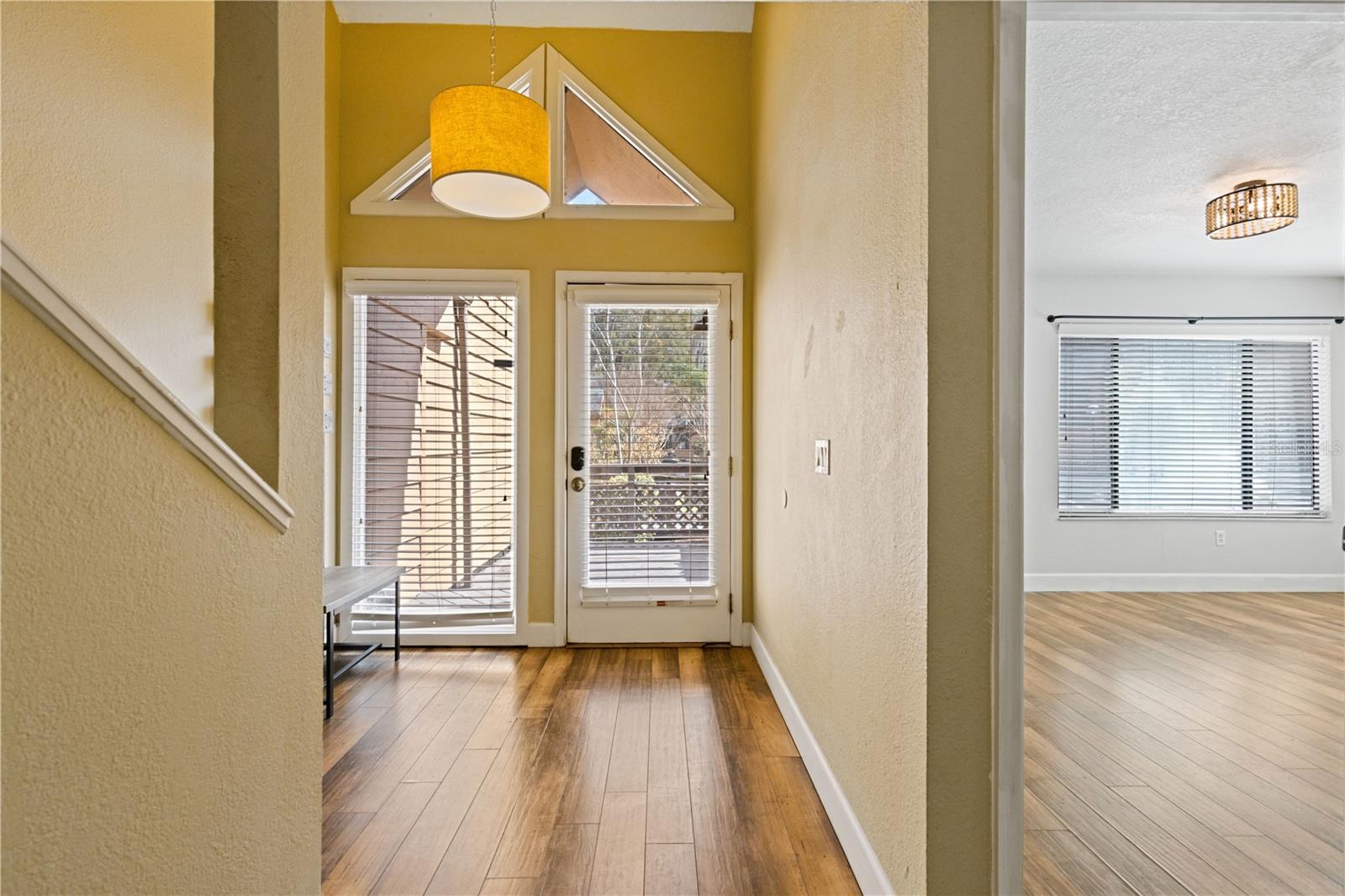 Image 22 of 60 For 1621 2nd Street 302