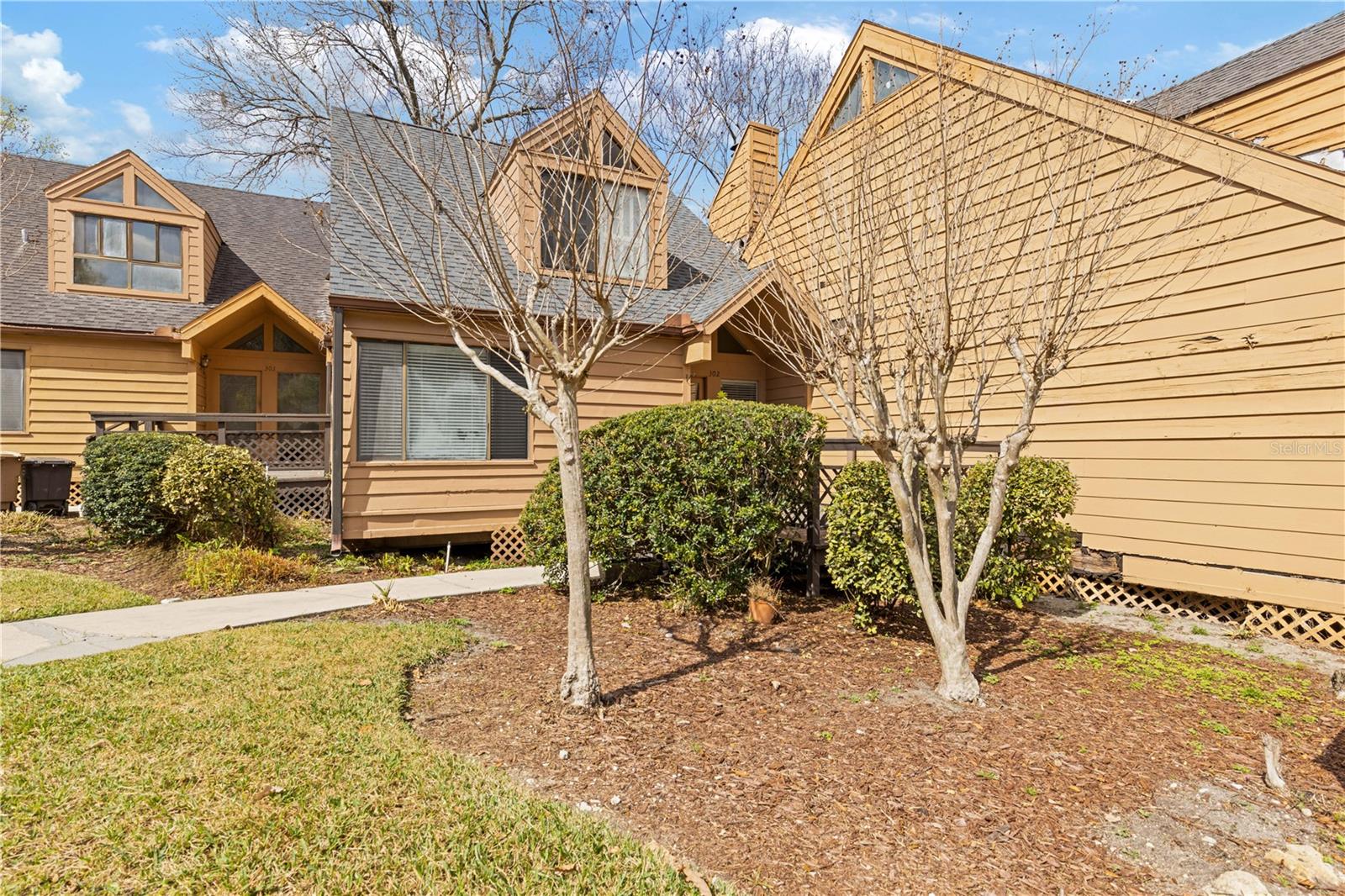 Image 43 of 60 For 1621 2nd Street 302