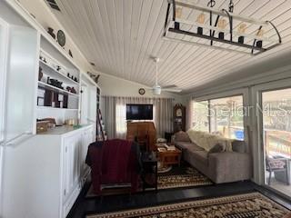 Image 3 of 49 For 58 Kentucky Avenue