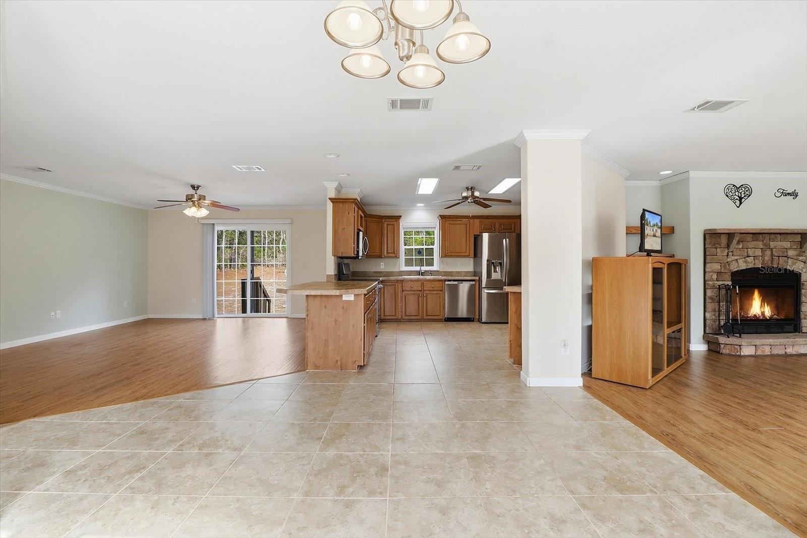 Image 10 of 44 For 7545 Damascus Avenue