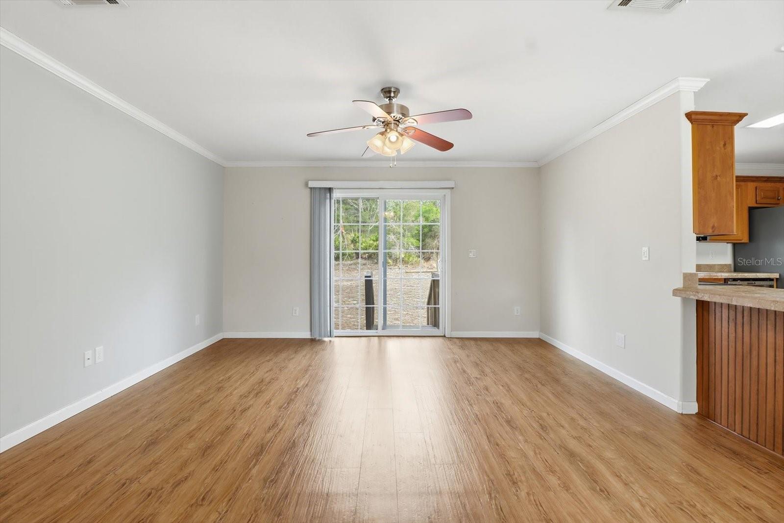 Image 16 of 44 For 7545 Damascus Avenue