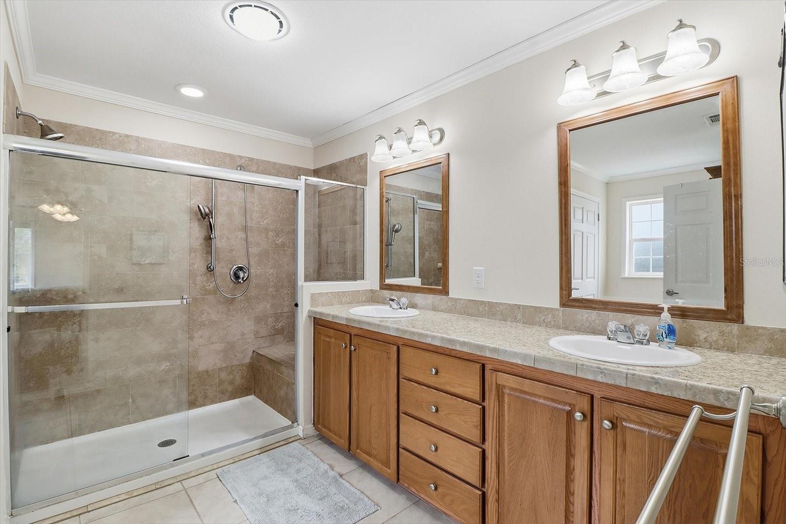 Image 21 of 44 For 7545 Damascus Avenue