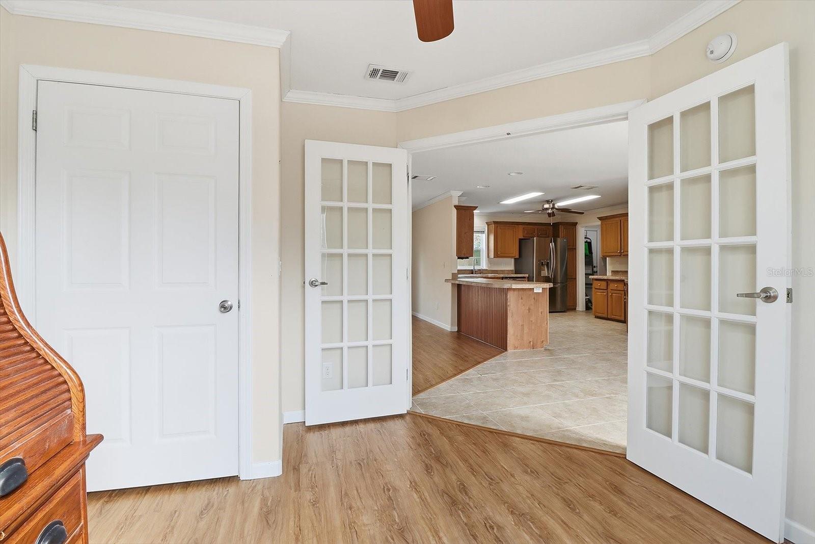 Image 33 of 44 For 7545 Damascus Avenue