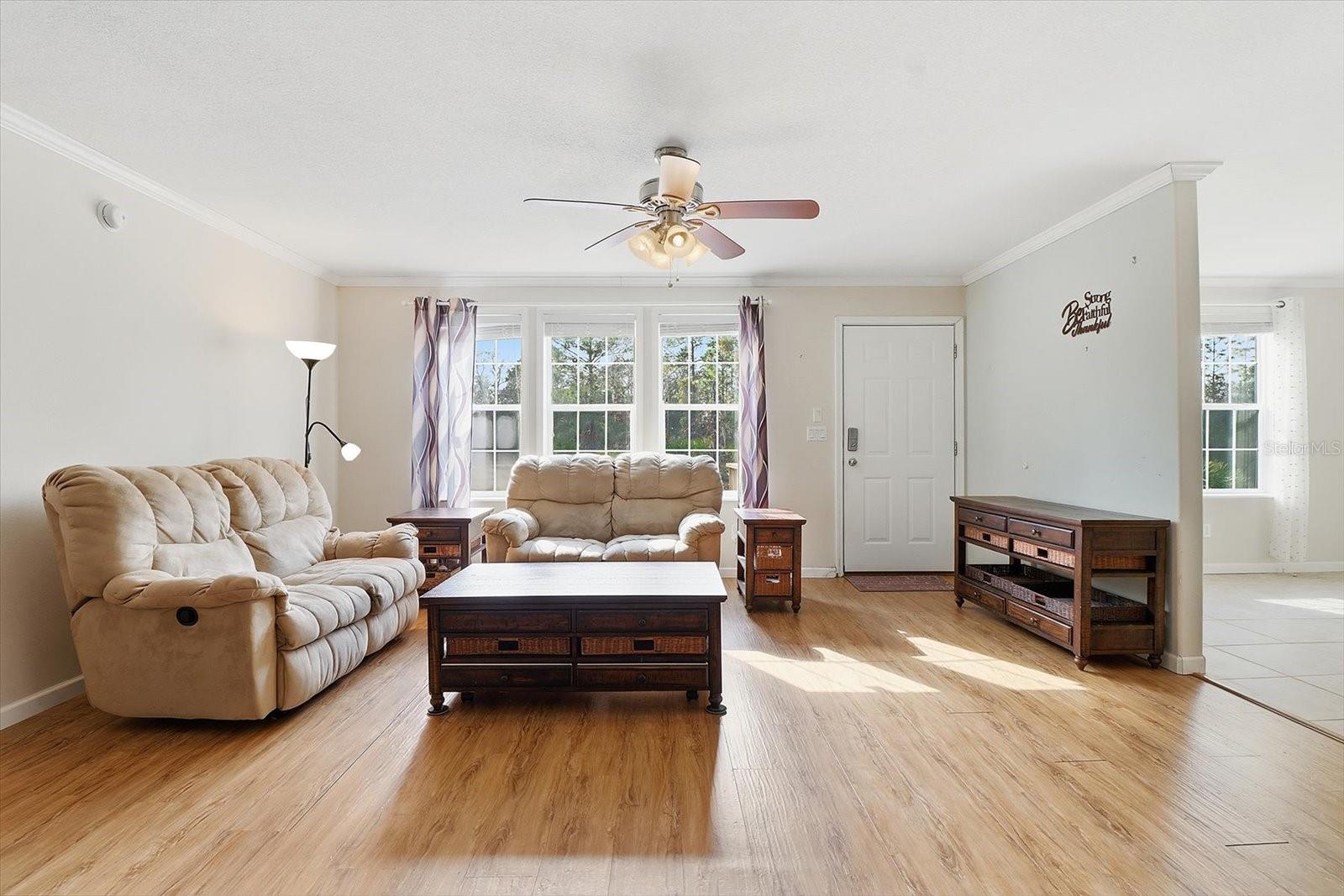 Image 7 of 44 For 7545 Damascus Avenue