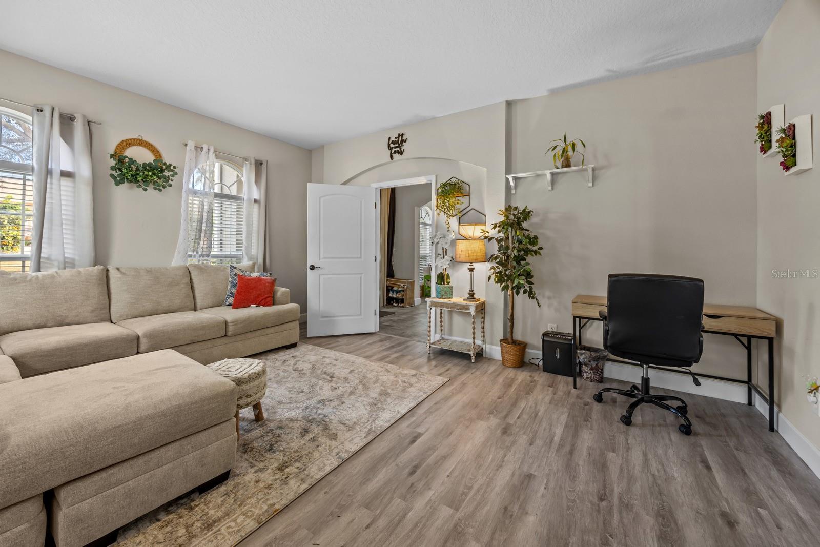 Image 17 of 48 For 3190 Farland Drive