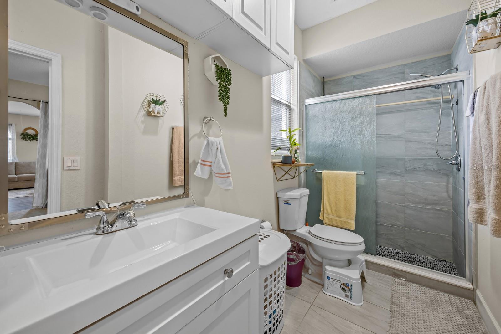 Image 21 of 48 For 3190 Farland Drive