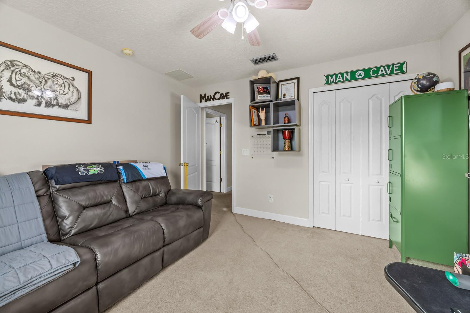 Image 37 of 48 For 3190 Farland Drive