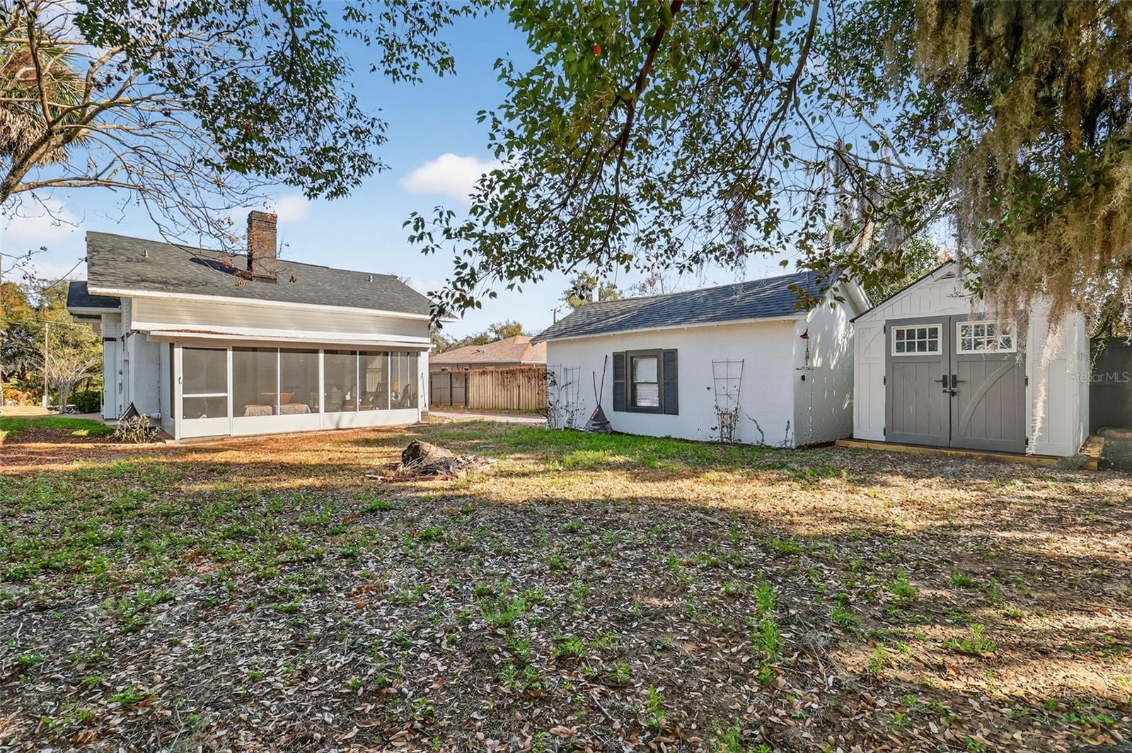 Image 32 of 33 For 740 Summit Street