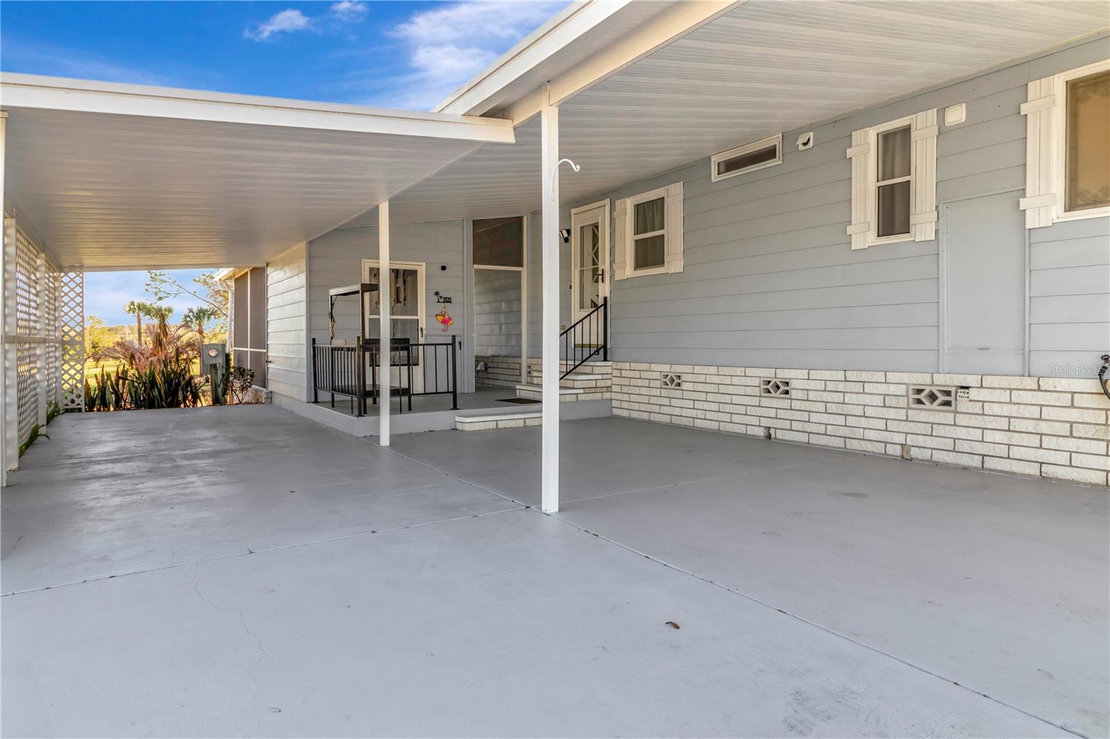 Image 11 of 60 For 3935 Parway Road 1322