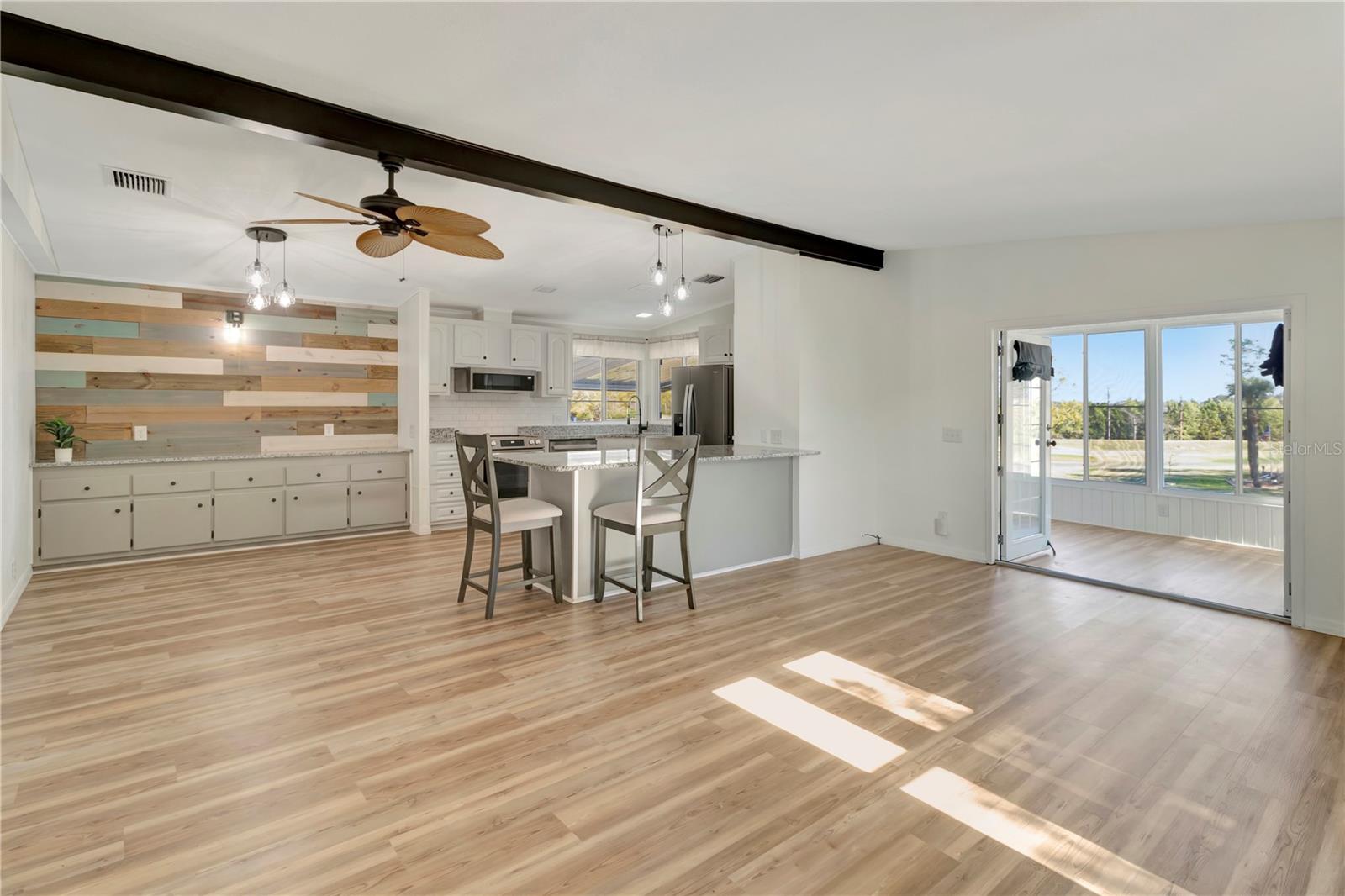 Image 20 of 60 For 3935 Parway Road 1322