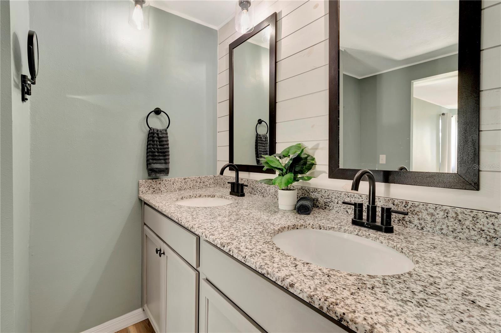 Image 35 of 60 For 3935 Parway Road 1322