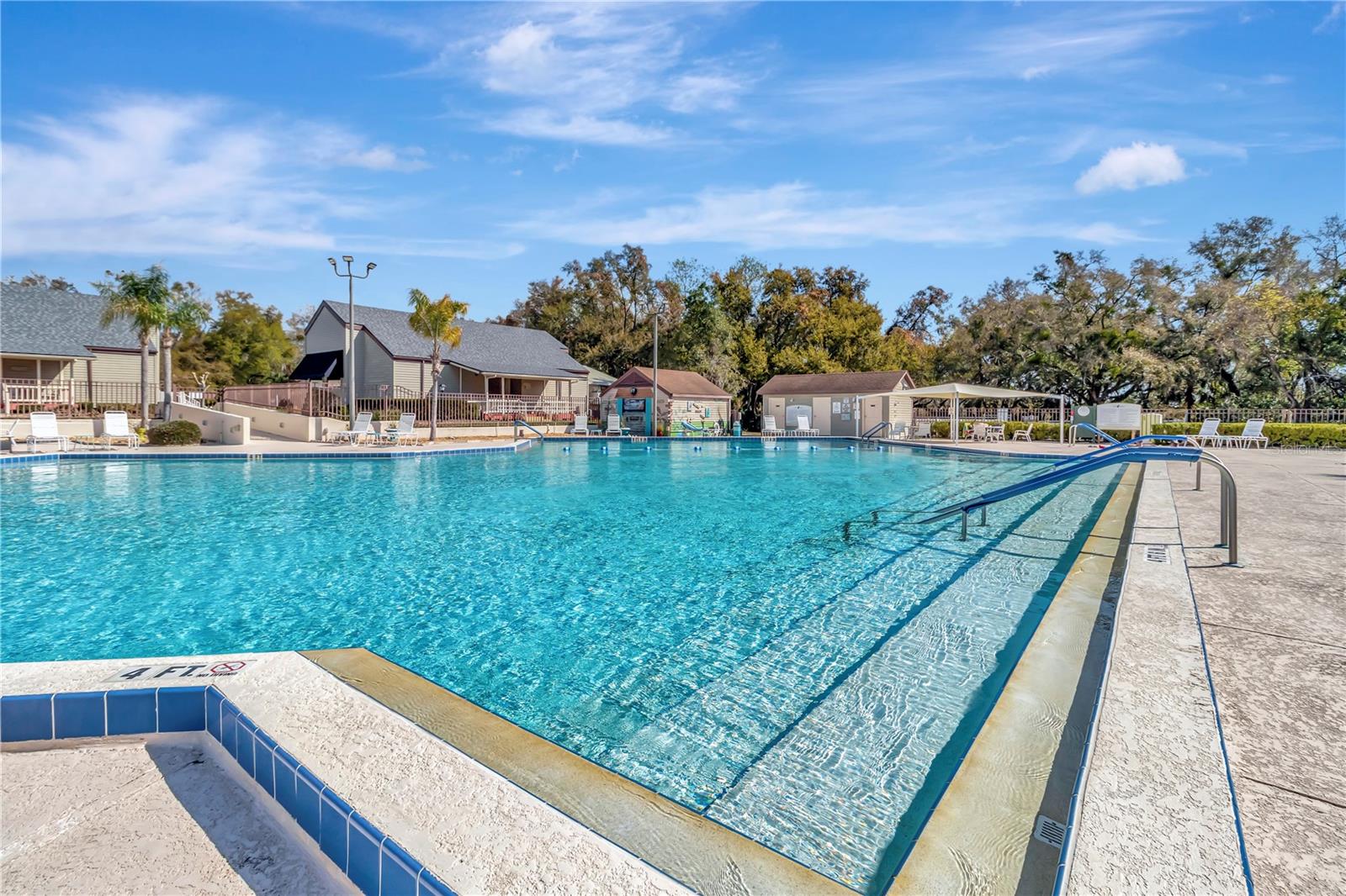 Image 44 of 60 For 3935 Parway Road 1322