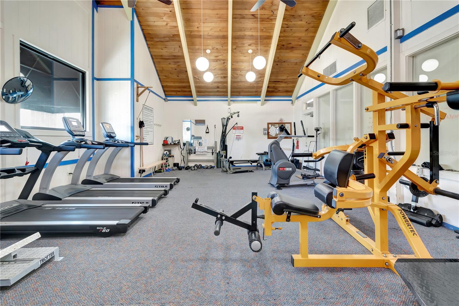 Image 51 of 60 For 3935 Parway Road 1322