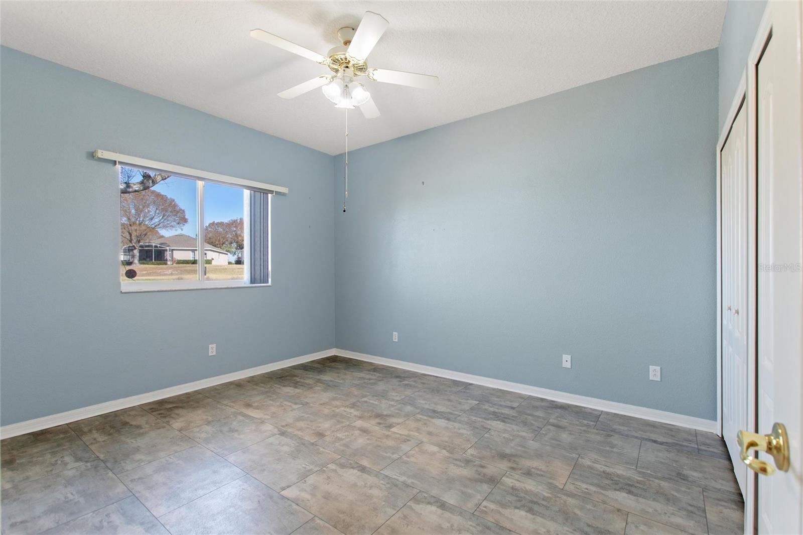 Image 28 of 70 For 2190 Caxton Avenue