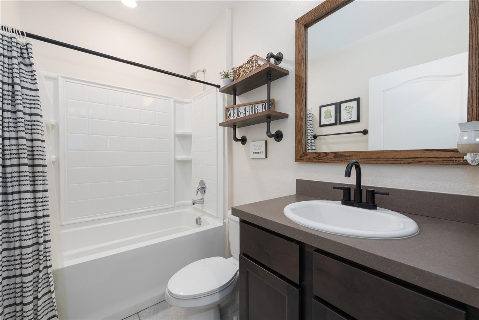 Image 24 of 37 For 15404 Taurus Court