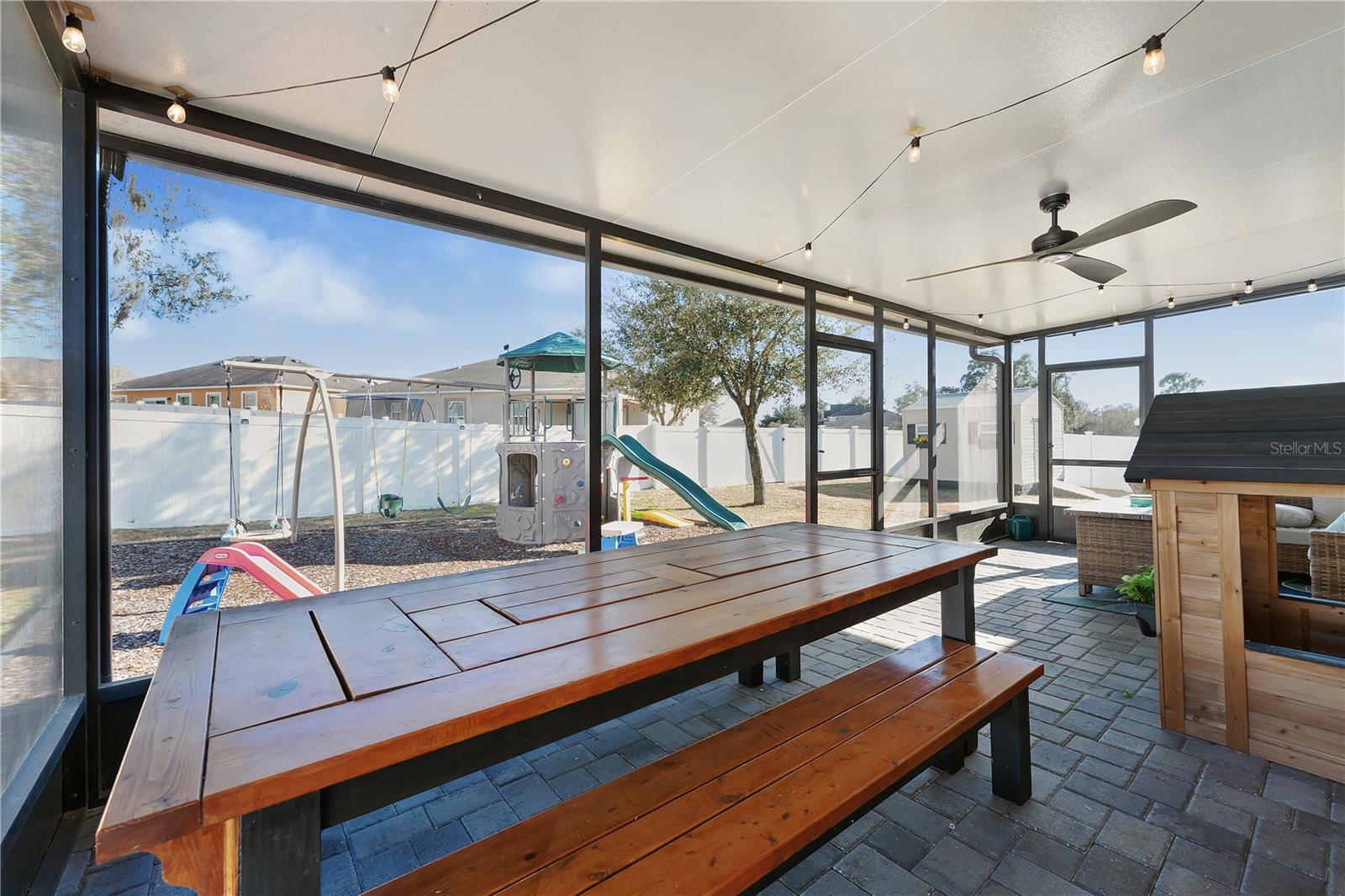 Image 26 of 37 For 15404 Taurus Court