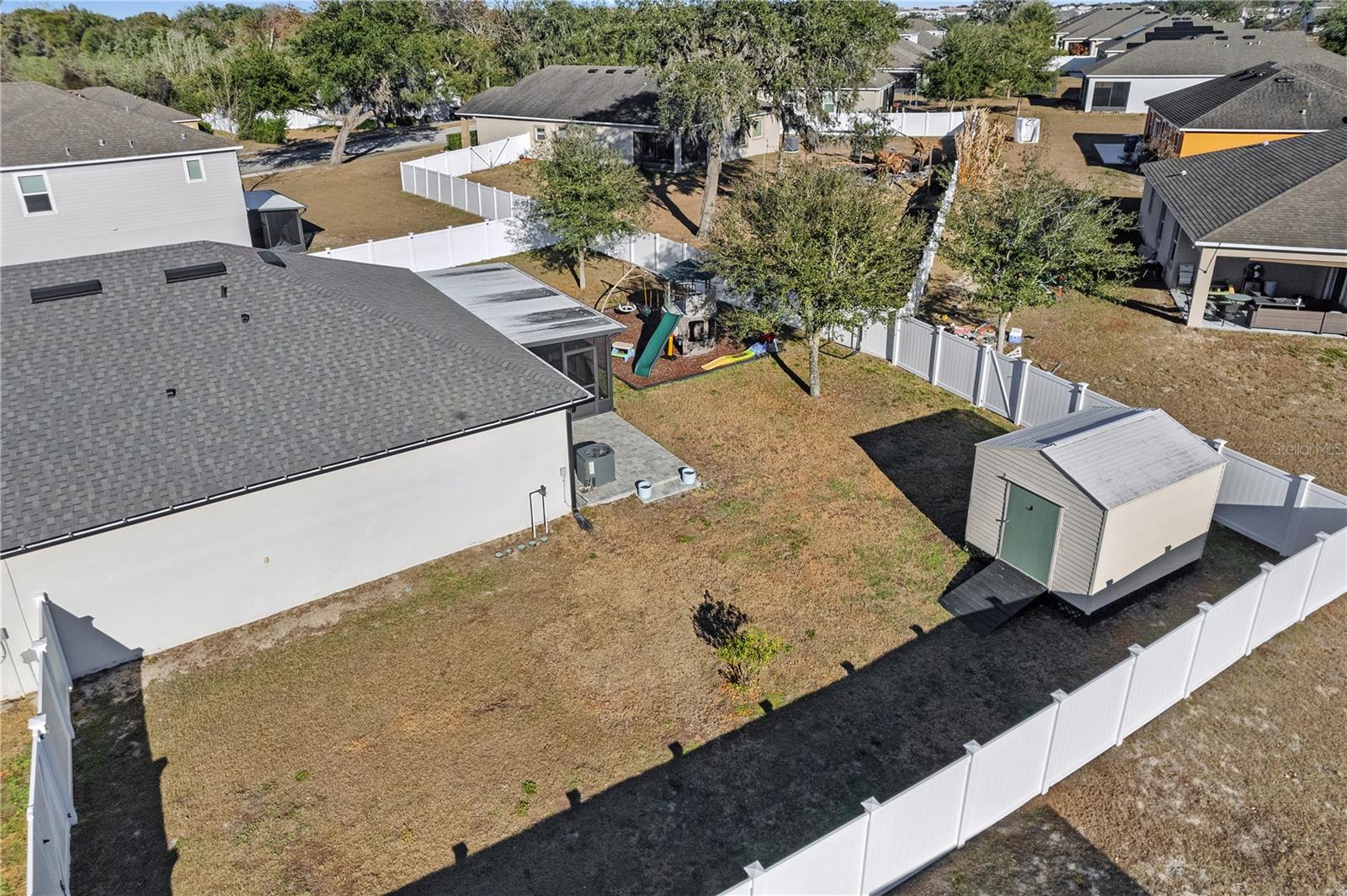 Image 5 of 37 For 15404 Taurus Court